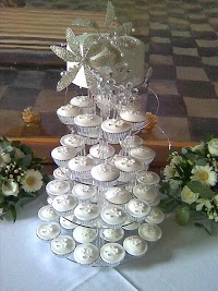 Icing on the Cake(Wedding cakes,birthday cakes, christening cakes and cupcakes) 1068774 Image 3